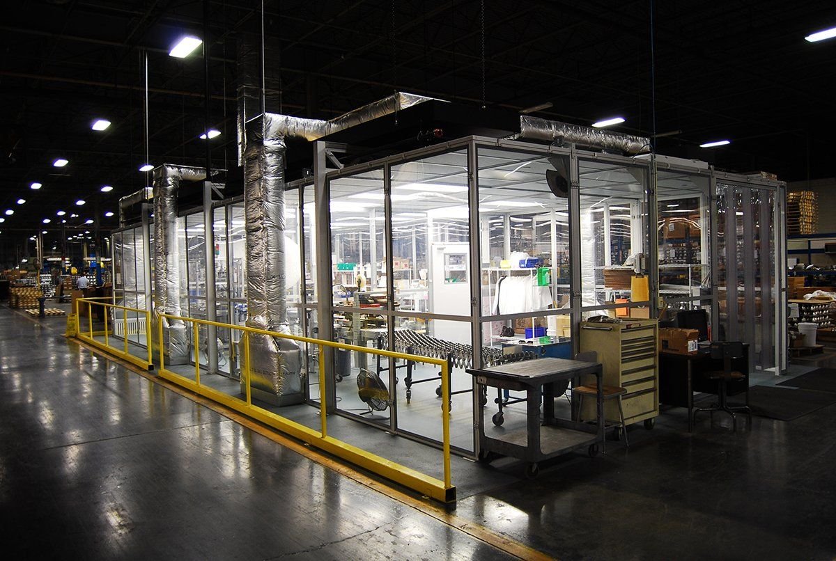 Lightoilier Clean Room — image 4